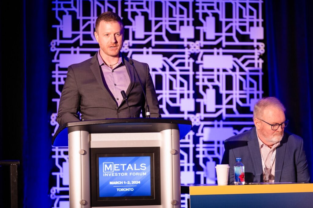 Pinpoint Lt 0130 Large